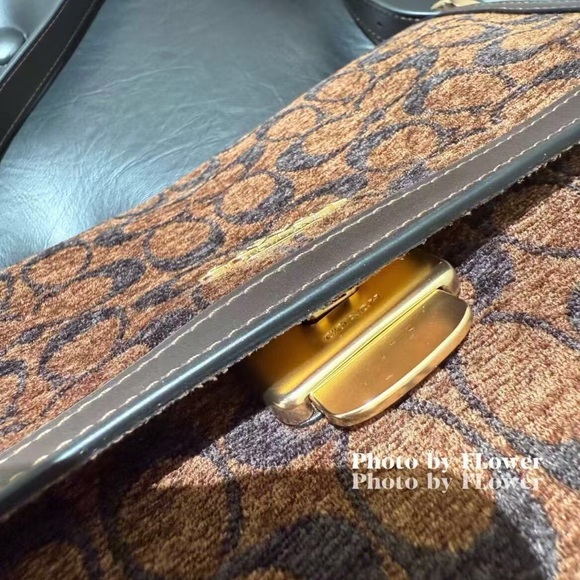 Coach Etta Flap Shoulder Bag in Signature Chenille CCE58 NWT - Picture 5 of 7